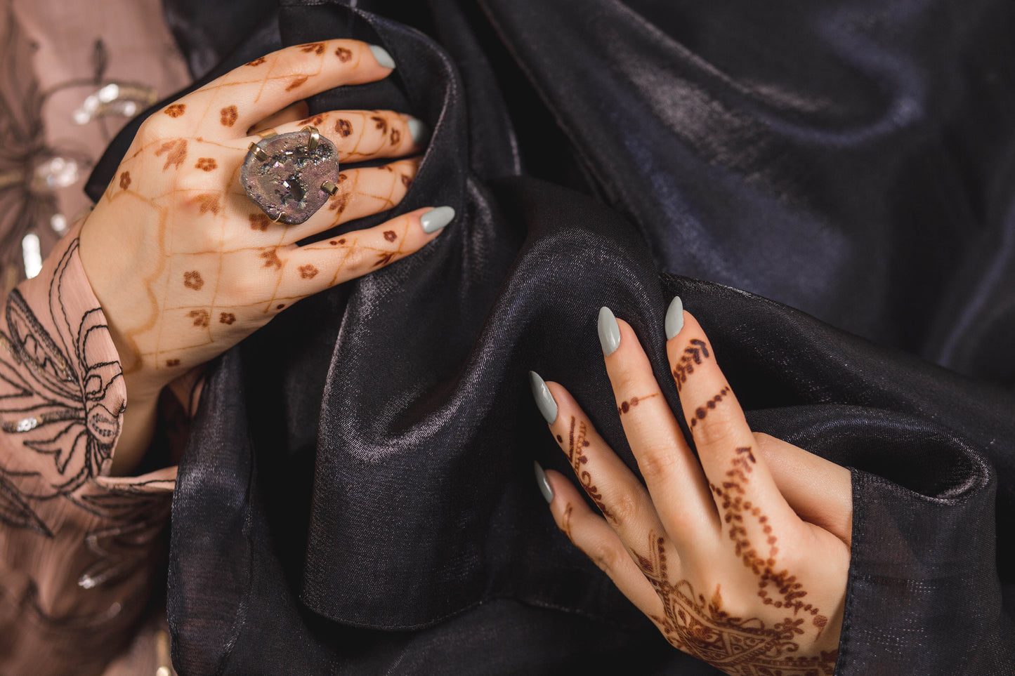 Zillay - Metallic Black